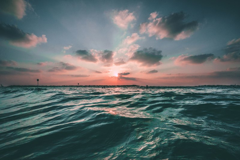 Ocean wave and clean water